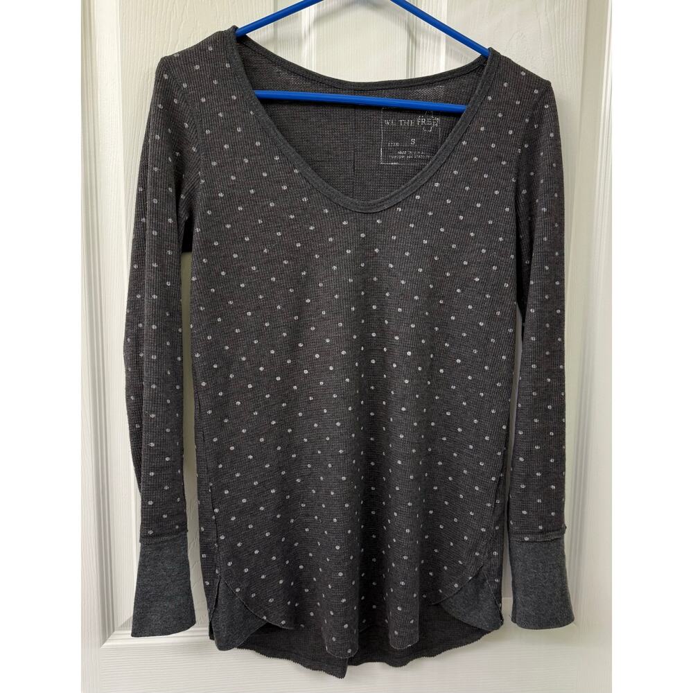 We The Free Womens Thermal Long Sleeve Shirt Grey With White Dots Small V neck